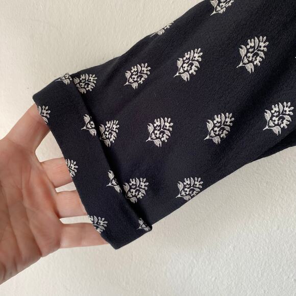 Garnet Hill Bohemian Floral Pocket Dress SZ 2 Drop Waist  Casual Chic Minimalist - Picture 6 of 10